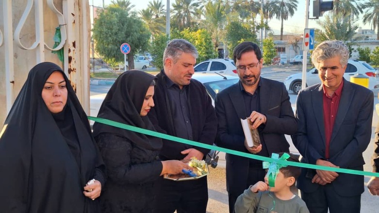 گزارش تصویری از مراسم افتتاحیه جشنواره دستاوردهای هنرمندان و کارآفرینان شهرستان جهرم و شهر قطب آباد در ساختمان شورای اسلامی شهر قطب آباد.