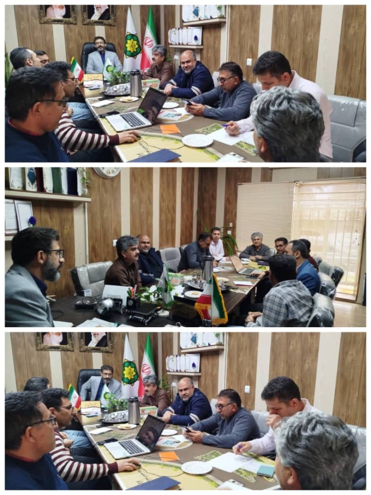 تشکیل جلسه ستاد مدیریت بحران شهرداری قطب آباد با حضور مهندس حاجتی نیا شهردار قطب آباد و کارکنان شهرداری 