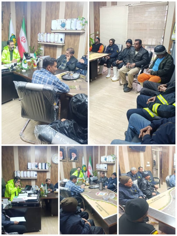 جلسه مشترک شهردار محترم و پرسنل خدوم شهرداری که با حضور مصطفی معصومی قطب‌آبادی عضو شورای شهر در خصوص شرایط جوی و بارندگی های اخیر برگزار گردید